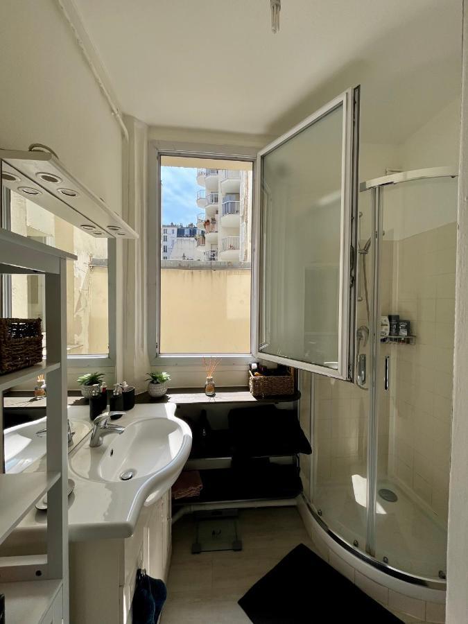 Heaven Of Peace Apartment Париж Екстериор снимка